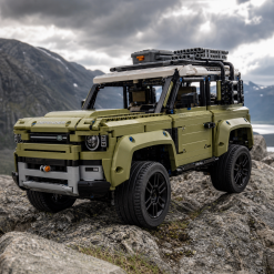 LEGO Technic Land Rover Defender 42110