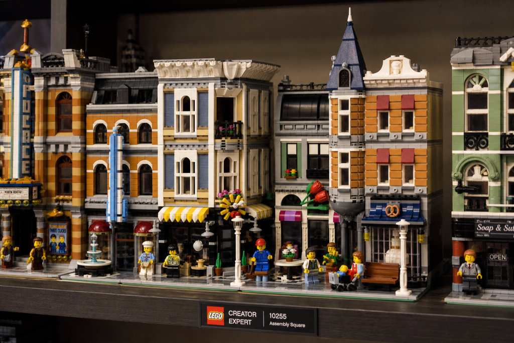 LEGO Creator Expert Assembly Square 10255